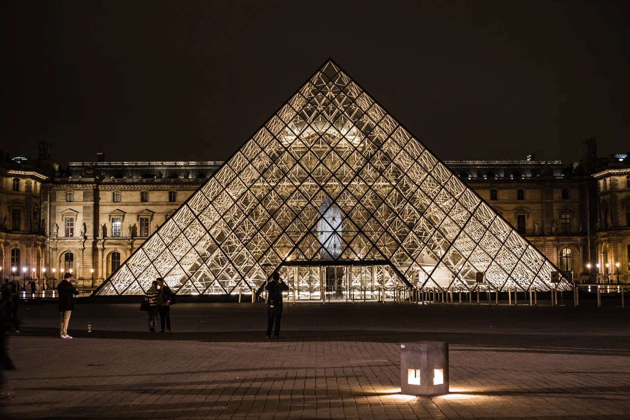 Louvre Paris (2013)